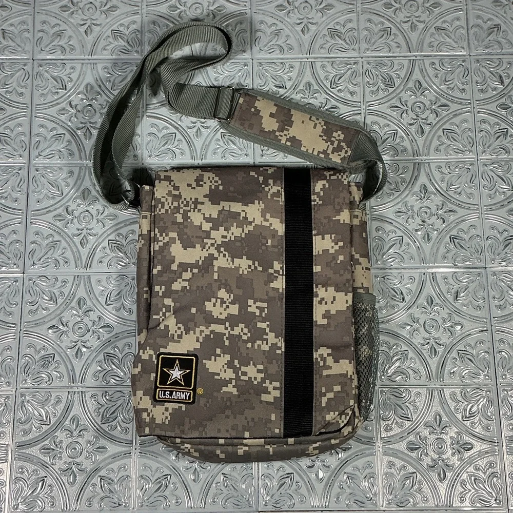 U.S. Army Digital Camo Messenger Bag Crossbody Kids Teens Adult Travel Satchel